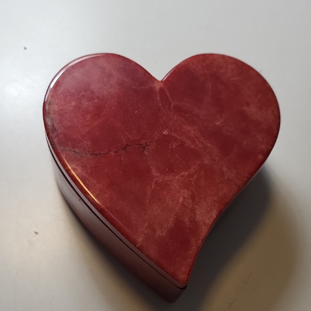 Red Alabaster Heart Box